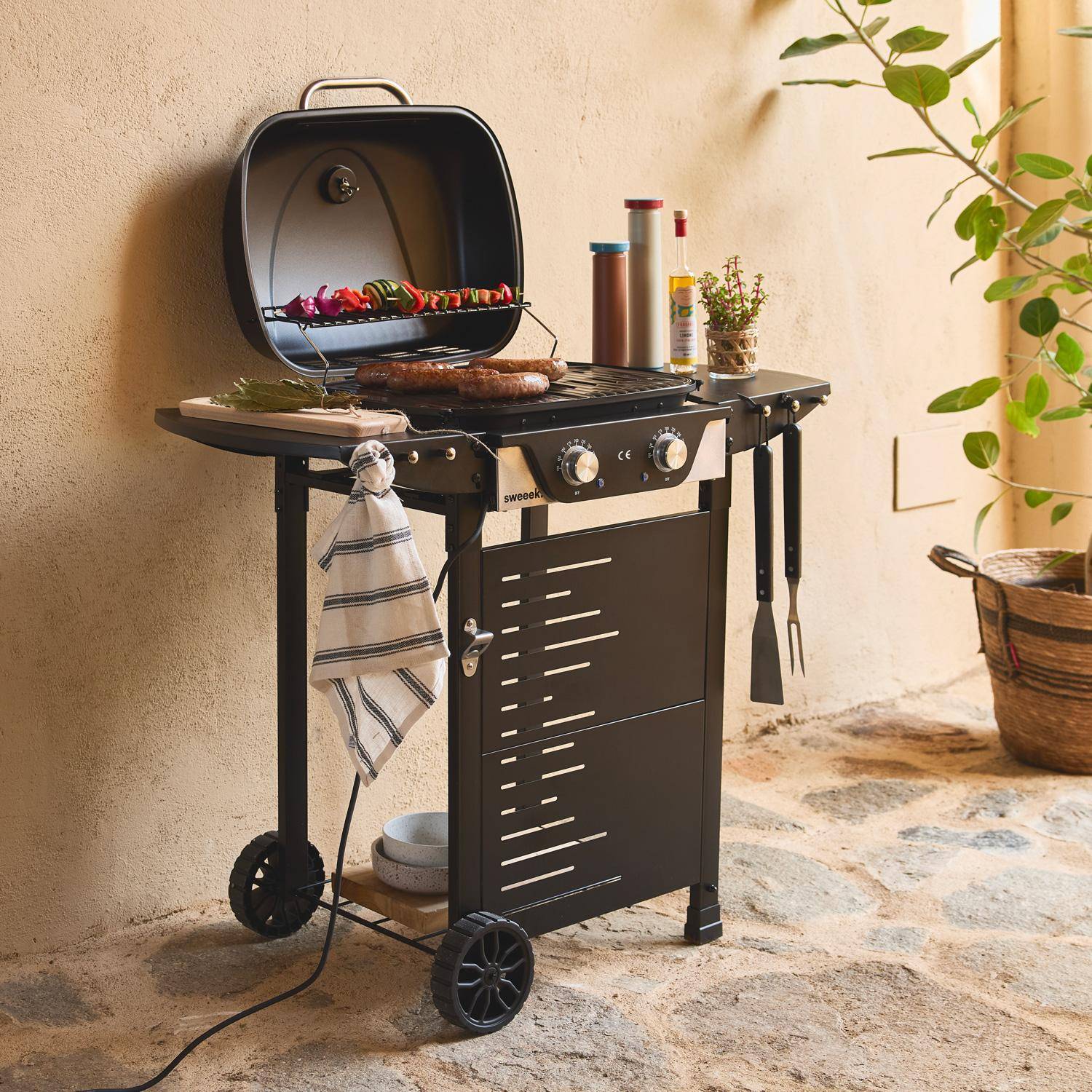 Churrasqueira elétrica 2 queimadores, aço esmaltado de 2300W